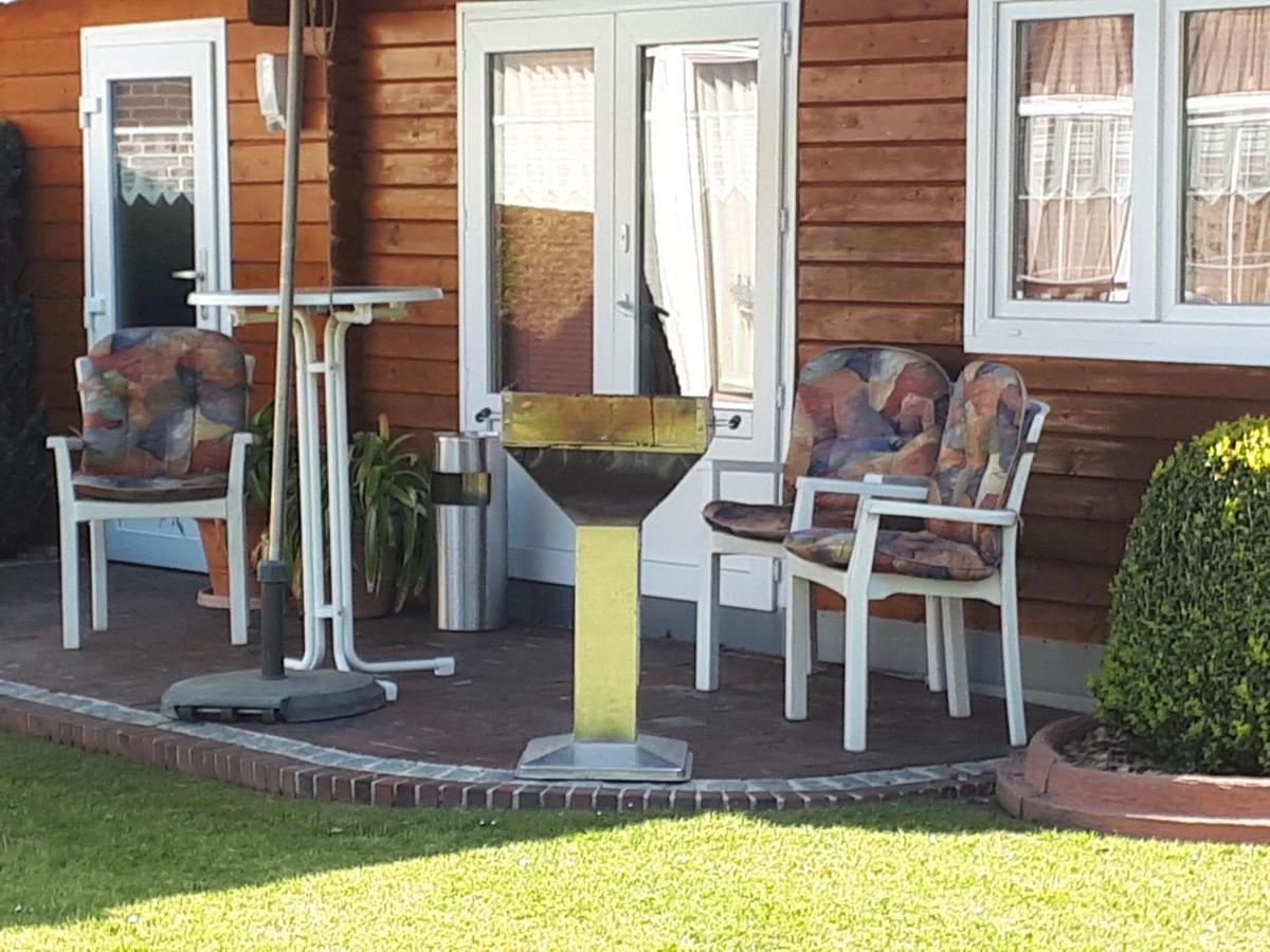 Familienurlaub In Ostfriesland Fuer Max 7 Pers In 2 Wohnungen, Auch Einzeln Wohnungen Utarp Екстер'єр фото